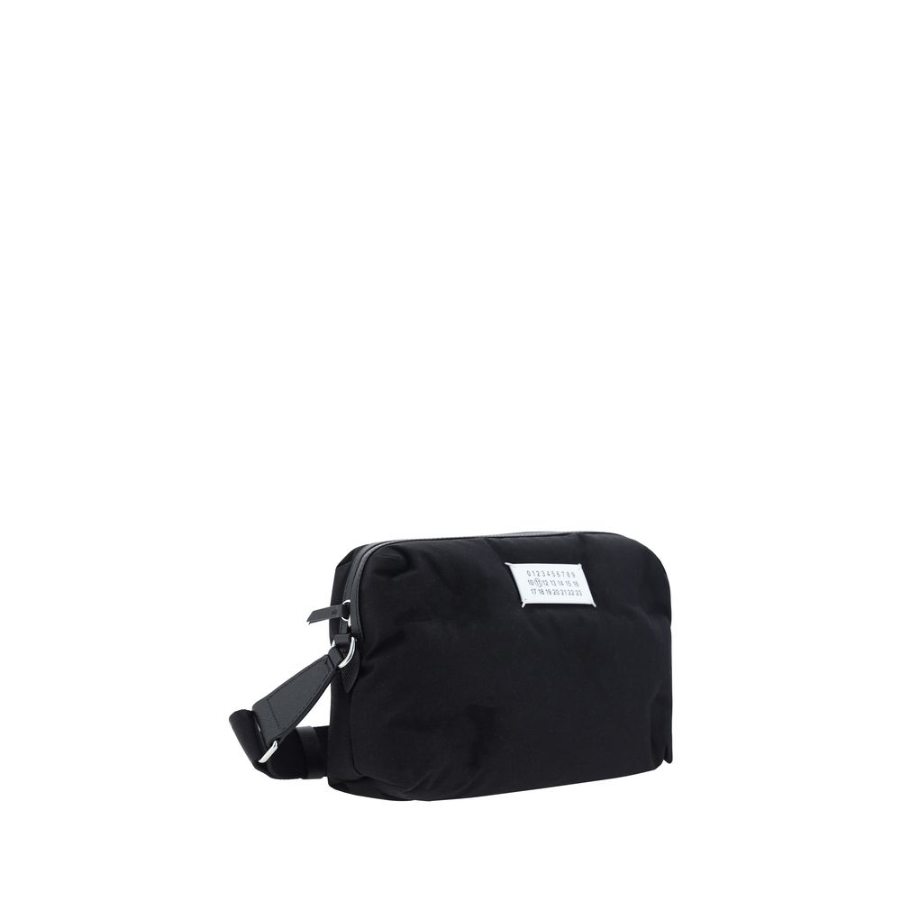Margiela Schultertasche aus schwarzem Nylon
